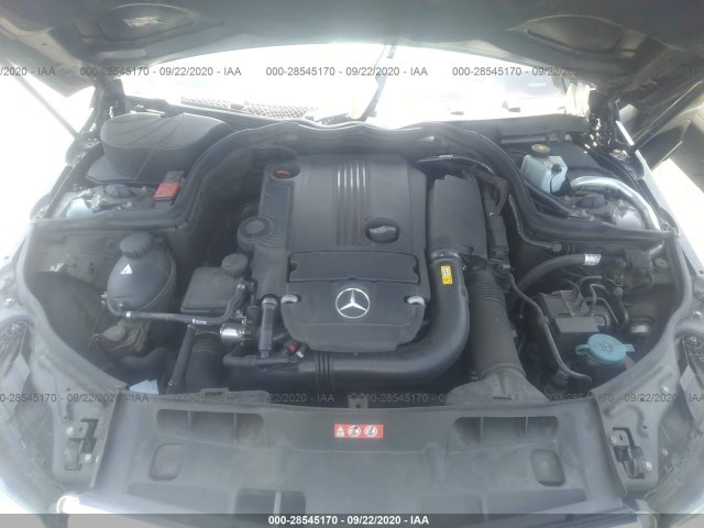 Photo 9 VIN: WDDGF4HB5CR234537 - MERCEDES-BENZ C-250 