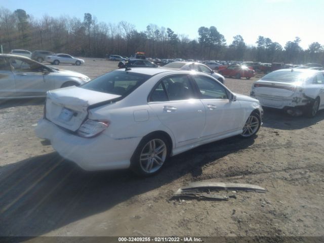 Photo 3 VIN: WDDGF4HB5DA749618 - MERCEDES-BENZ C-CLASS 