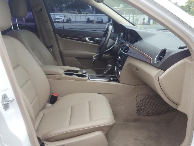 Photo 4 VIN: WDDGF4HB5DA756178 - MERCEDES-BENZ C 250 