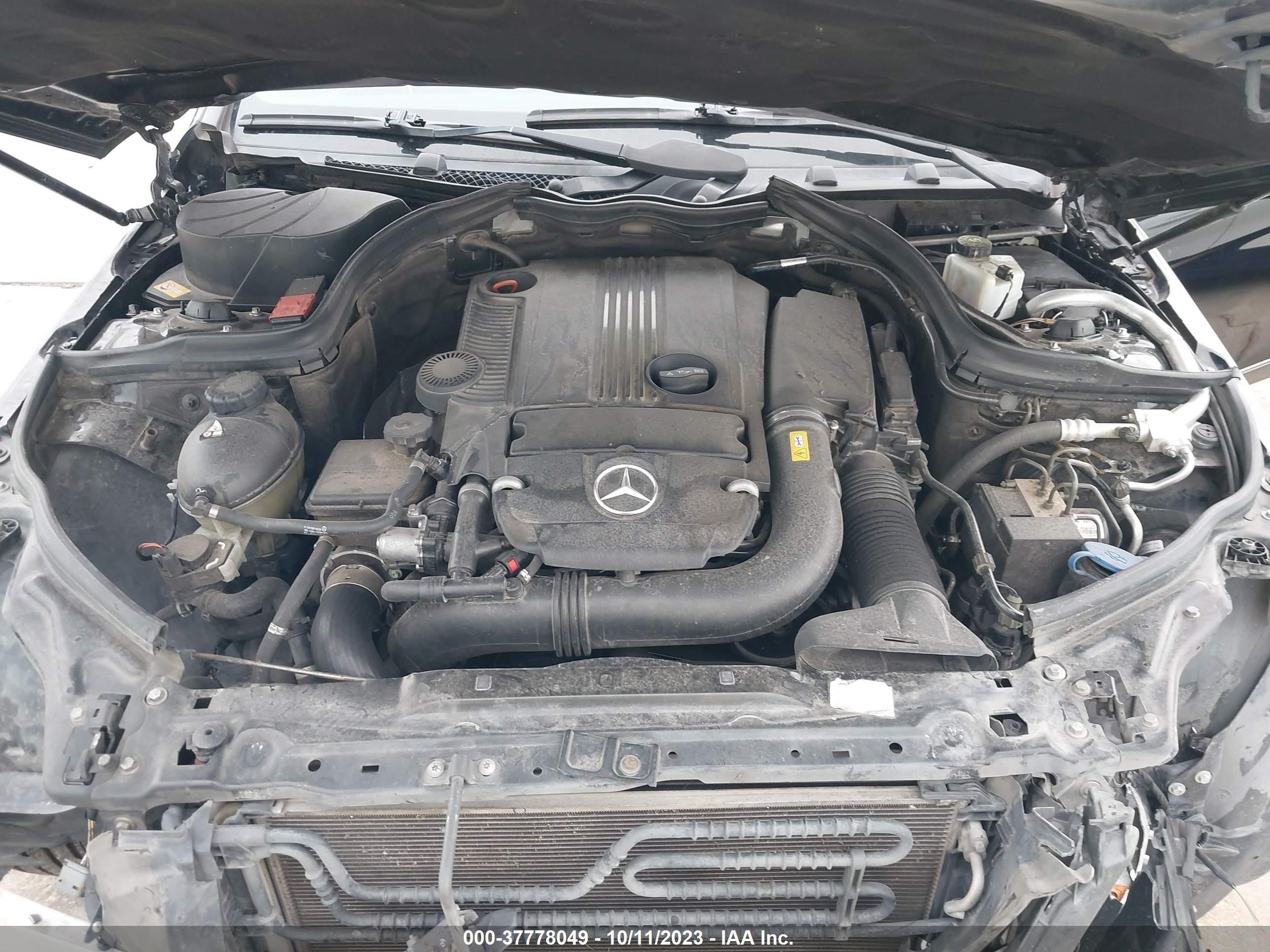 Photo 9 VIN: WDDGF4HB5DA756391 - MERCEDES-BENZ C-KLASSE 