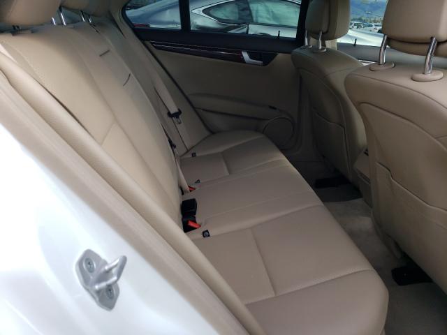 Photo 5 VIN: WDDGF4HB5DA867734 - MERCEDES-BENZ C-CLASS 