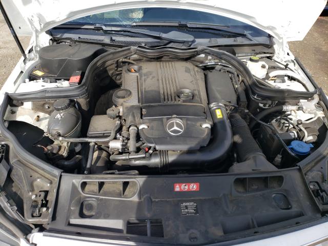 Photo 6 VIN: WDDGF4HB5DA867734 - MERCEDES-BENZ C-CLASS 