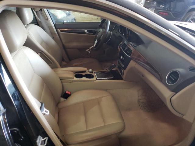 Photo 4 VIN: WDDGF4HB5DG086189 - MERCEDES-BENZ C 250 