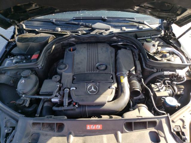 Photo 6 VIN: WDDGF4HB5DR242090 - MERCEDES-BENZ C 250 