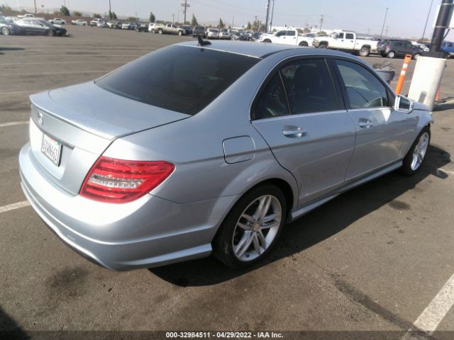 Photo 3 VIN: WDDGF4HB5DR244051 - MERCEDES-BENZ C-CLASS 