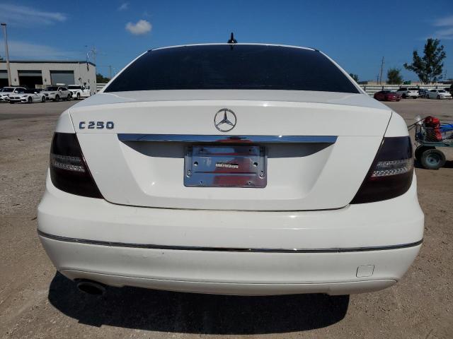 Photo 5 VIN: WDDGF4HB5DR246849 - MERCEDES-BENZ C 250 