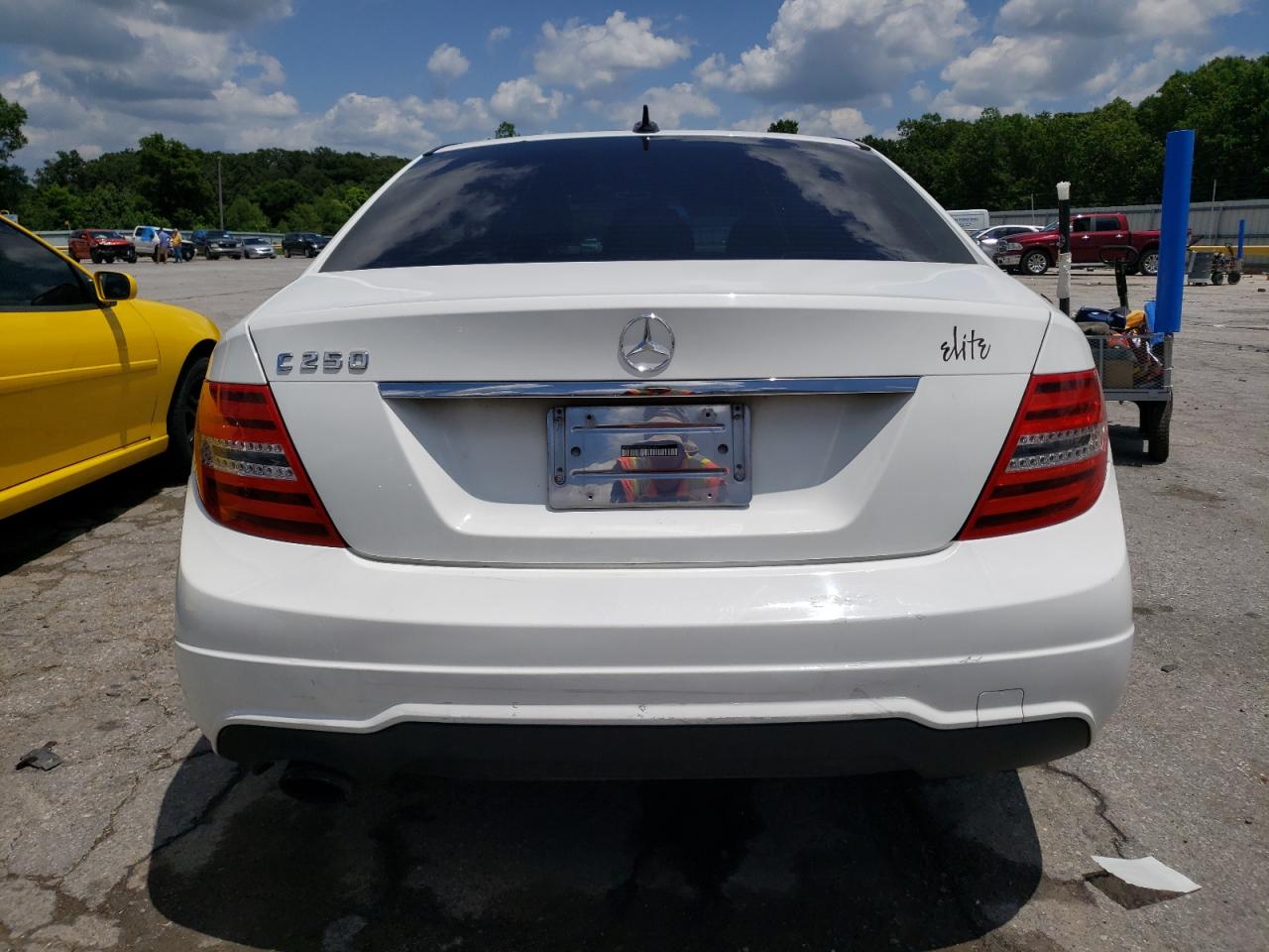 Photo 5 VIN: WDDGF4HB5DR247421 - MERCEDES-BENZ C 250 