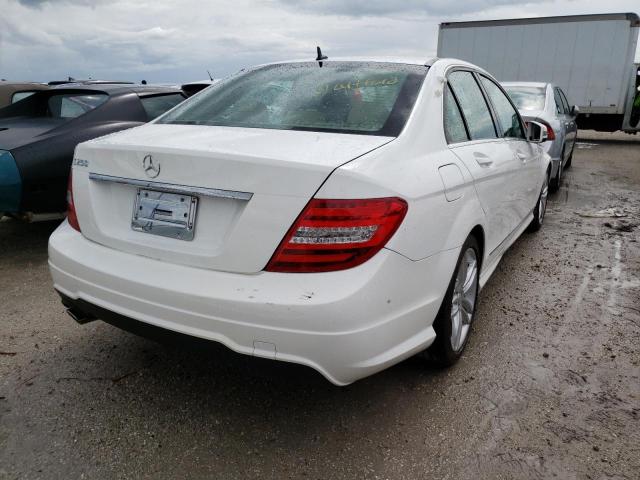 Photo 3 VIN: WDDGF4HB5DR267488 - MERCEDES-BENZ C 250 