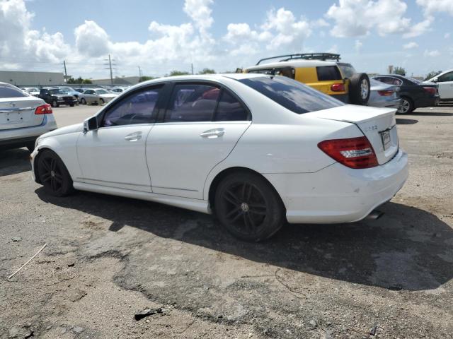 Photo 1 VIN: WDDGF4HB5DR268818 - MERCEDES-BENZ C 250 