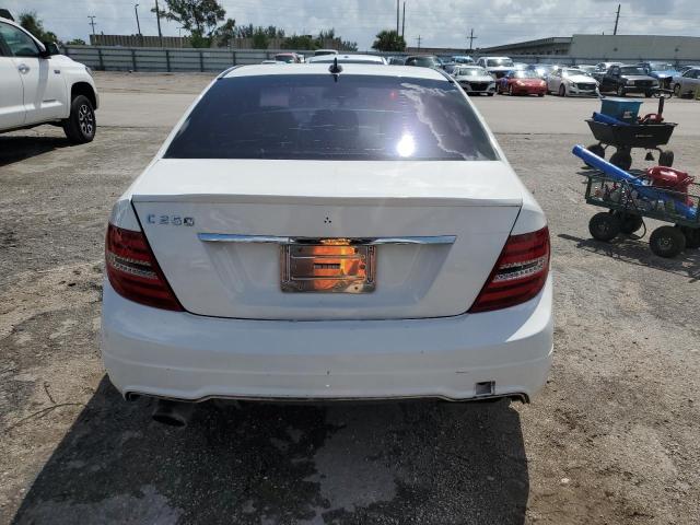 Photo 5 VIN: WDDGF4HB5DR268818 - MERCEDES-BENZ C 250 