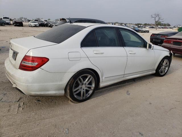 Photo 2 VIN: WDDGF4HB5DR269922 - MERCEDES-BENZ C 250 