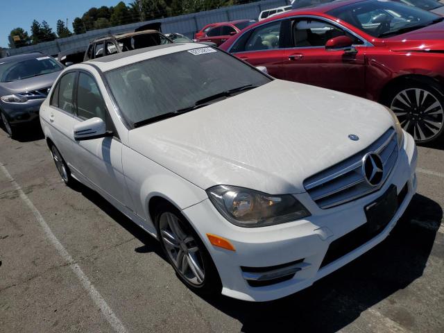 Photo 3 VIN: WDDGF4HB5DR270536 - MERCEDES-BENZ C-CLASS 