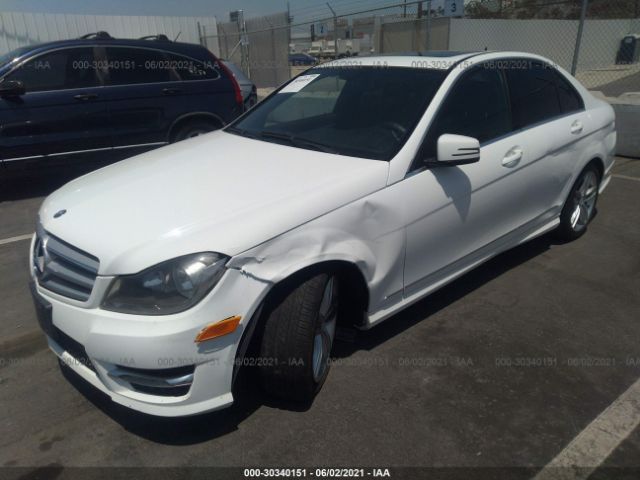 Photo 5 VIN: WDDGF4HB5DR273548 - MERCEDES-BENZ C-CLASS 