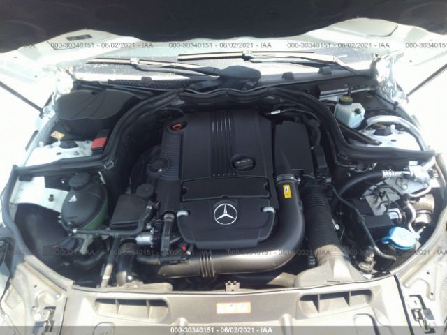 Photo 9 VIN: WDDGF4HB5DR273548 - MERCEDES-BENZ C-CLASS 