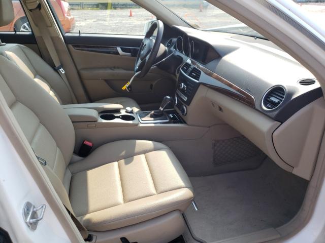 Photo 4 VIN: WDDGF4HB5DR286462 - MERCEDES-BENZ C 250 