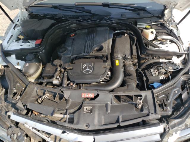 Photo 6 VIN: WDDGF4HB5DR286462 - MERCEDES-BENZ C 250 