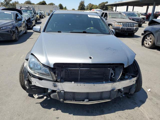 Photo 4 VIN: WDDGF4HB5DR293332 - MERCEDES-BENZ C-CLASS 