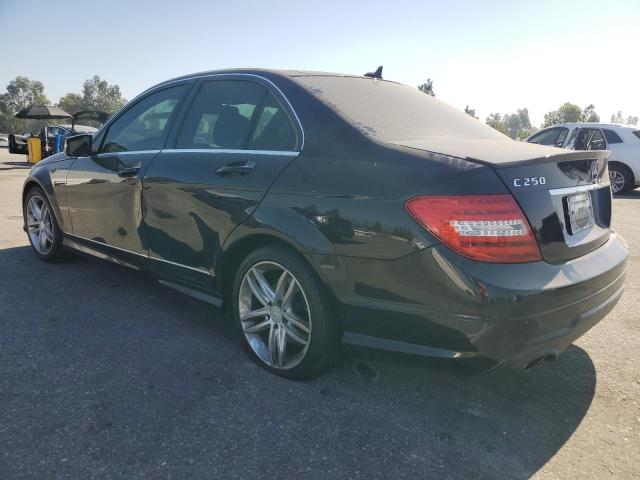 Photo 1 VIN: WDDGF4HB5DR300683 - MERCEDES-BENZ C 250 