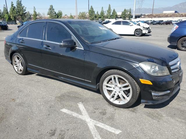 Photo 3 VIN: WDDGF4HB5DR300683 - MERCEDES-BENZ C 250 