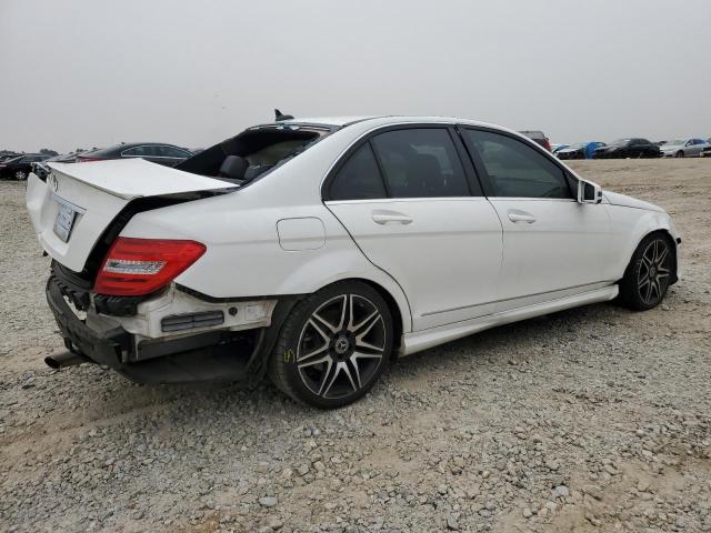 Photo 2 VIN: WDDGF4HB5EA929182 - MERCEDES-BENZ C 250 