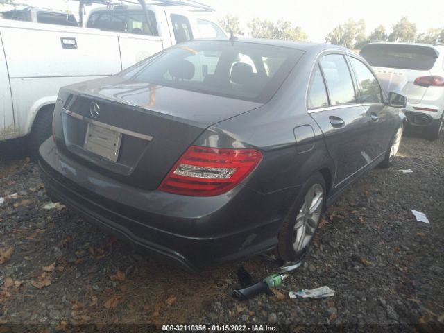 Photo 3 VIN: WDDGF4HB5EA954695 - MERCEDES-BENZ C-CLASS 