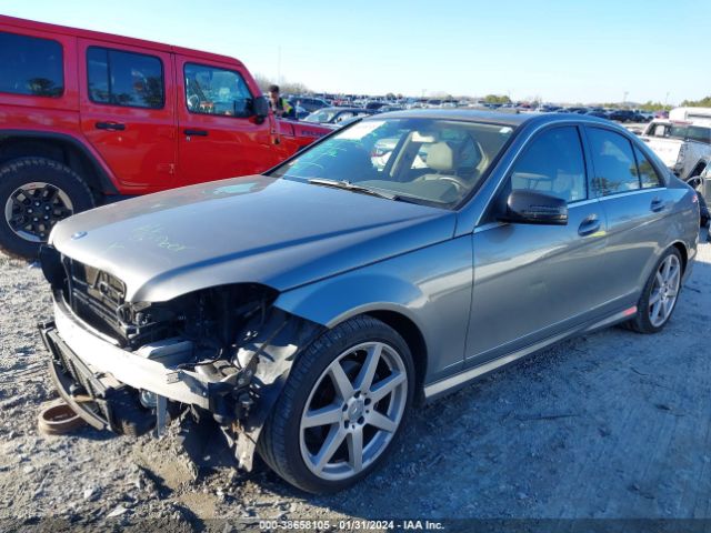 Photo 1 VIN: WDDGF4HB5EA962196 - MERCEDES-BENZ C 250 