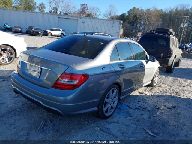 Photo 3 VIN: WDDGF4HB5EA962196 - MERCEDES-BENZ C 250 