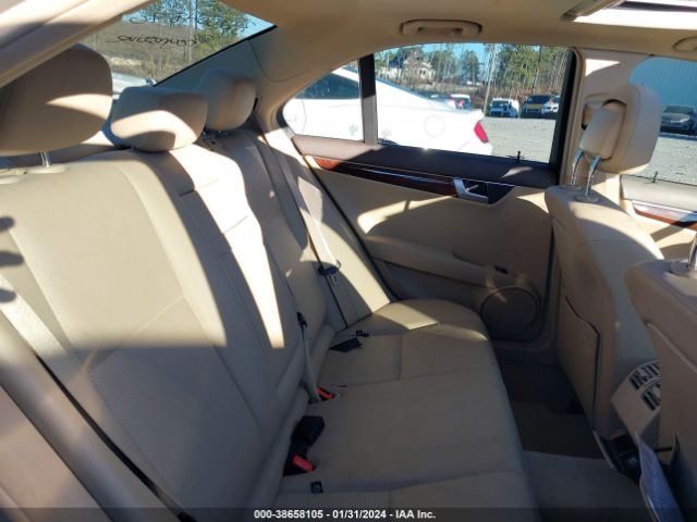 Photo 7 VIN: WDDGF4HB5EA962196 - MERCEDES-BENZ C 250 