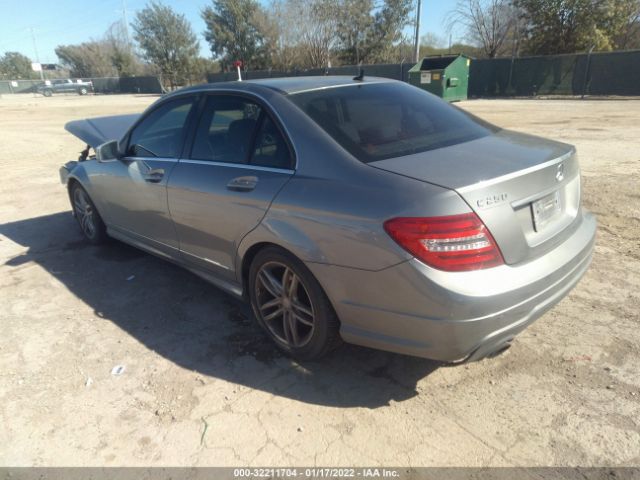 Photo 2 VIN: WDDGF4HB5EA963333 - MERCEDES-BENZ C-CLASS 