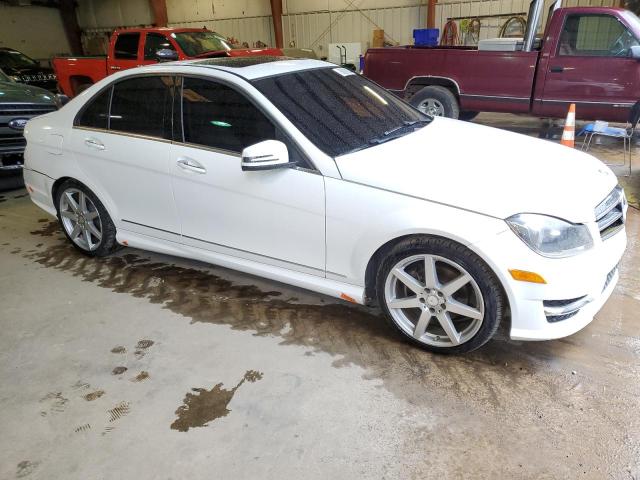 Photo 3 VIN: WDDGF4HB5EG228123 - MERCEDES-BENZ C-CLASS 