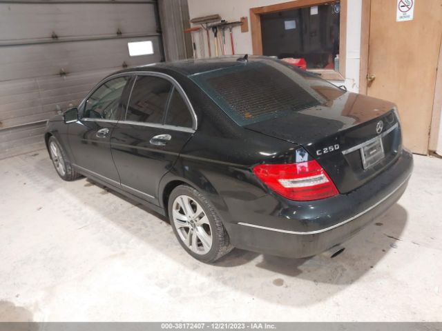 Photo 2 VIN: WDDGF4HB5EG255242 - MERCEDES-BENZ C 250 