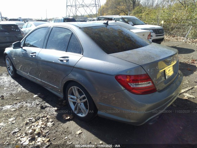 Photo 2 VIN: WDDGF4HB6CA603548 - MERCEDES-BENZ C-CLASS 