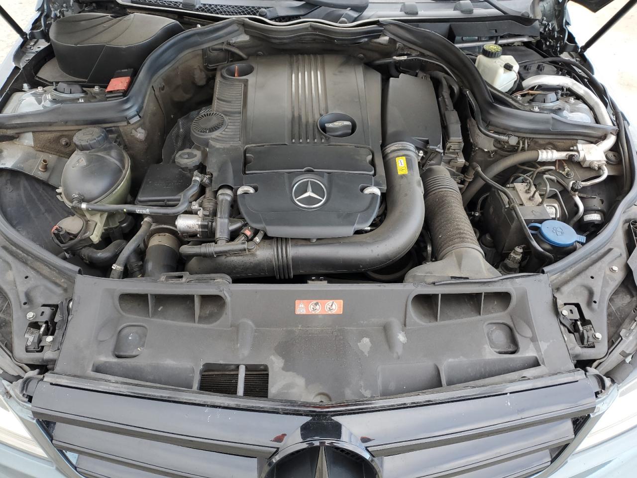 Photo 10 VIN: WDDGF4HB6CA643368 - MERCEDES-BENZ C-KLASSE 