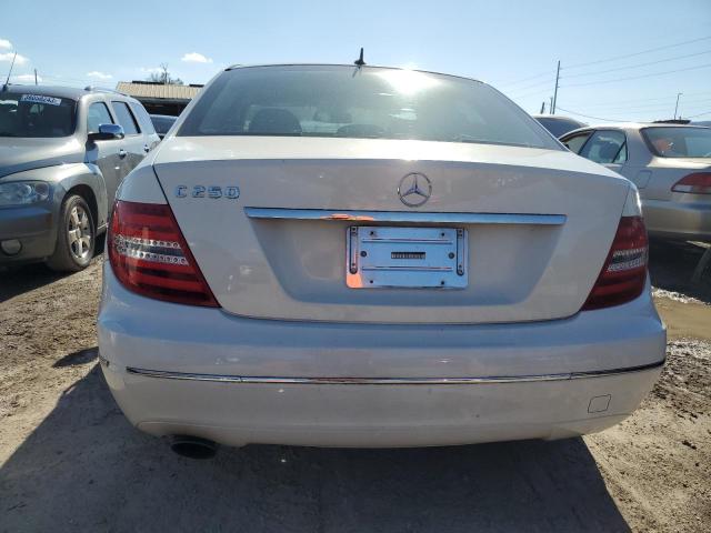 Photo 5 VIN: WDDGF4HB6CA644472 - MERCEDES-BENZ C 250 