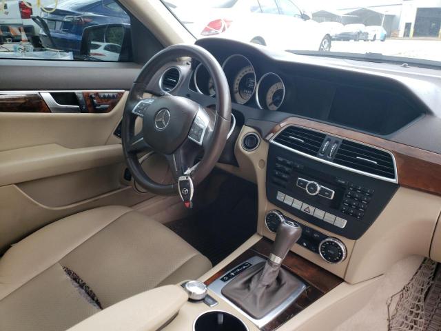 Photo 8 VIN: WDDGF4HB6CA650482 - MERCEDES-BENZ C 250 