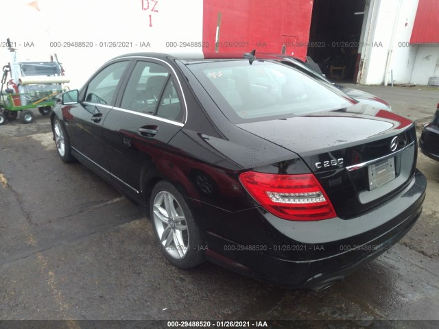 Photo 2 VIN: WDDGF4HB6CA672711 - MERCEDES-BENZ C-CLASS 