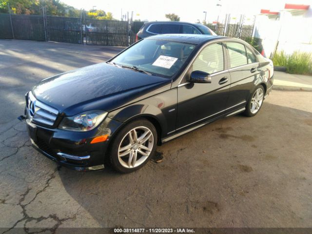 Photo 1 VIN: WDDGF4HB6CA720840 - MERCEDES-BENZ C 250 