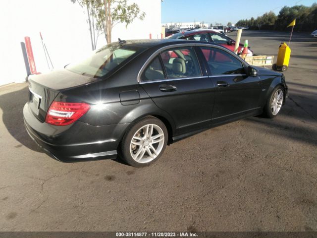 Photo 3 VIN: WDDGF4HB6CA720840 - MERCEDES-BENZ C 250 