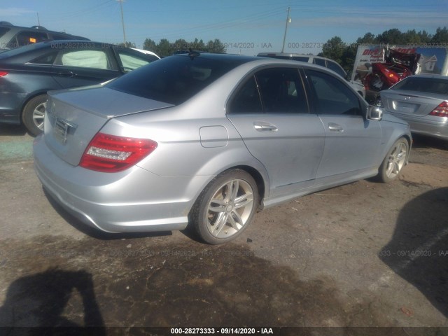 Photo 3 VIN: WDDGF4HB6CR207055 - MERCEDES-BENZ C-CLASS 