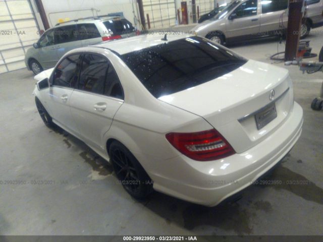 Photo 2 VIN: WDDGF4HB6CR213471 - MERCEDES-BENZ C-CLASS 