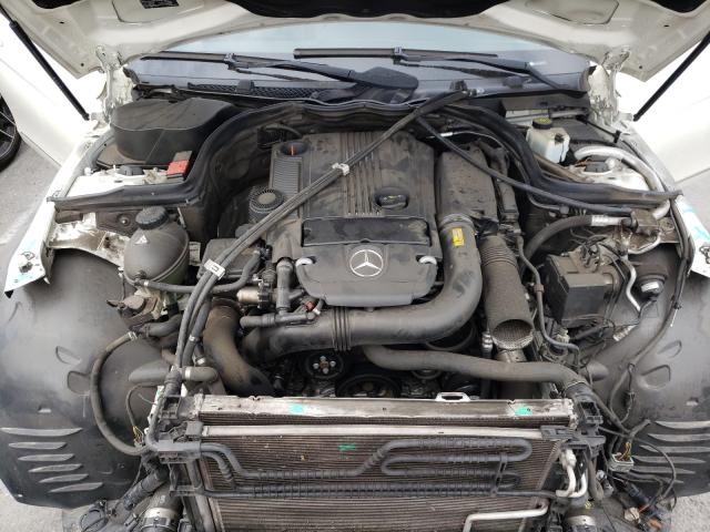 Photo 6 VIN: WDDGF4HB6CR231291 - MERCEDES-BENZ C 250 