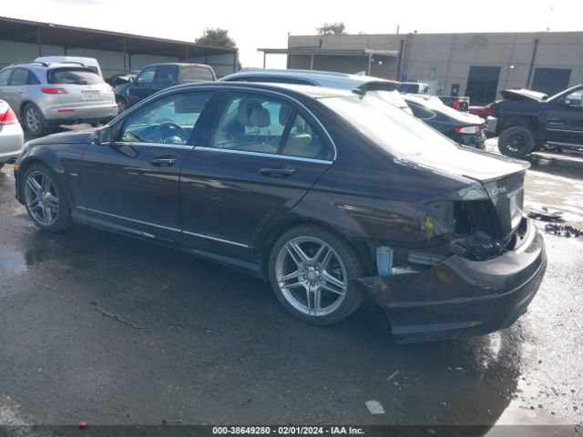 Photo 2 VIN: WDDGF4HB6CR232828 - MERCEDES-BENZ C 250 