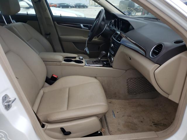 Photo 4 VIN: WDDGF4HB6DA762555 - MERCEDES-BENZ C 250 