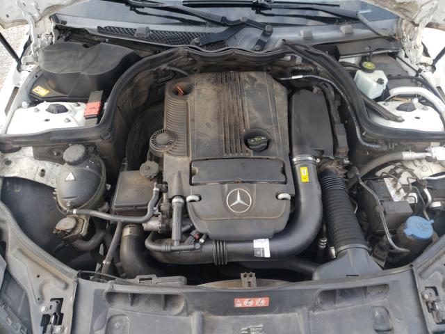 Photo 6 VIN: WDDGF4HB6DA779095 - MERCEDES-BENZ C 250 