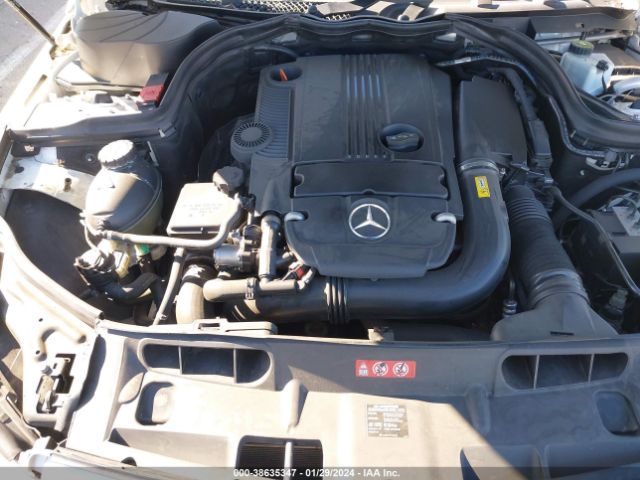 Photo 9 VIN: WDDGF4HB6DA786287 - MERCEDES-BENZ C 250 