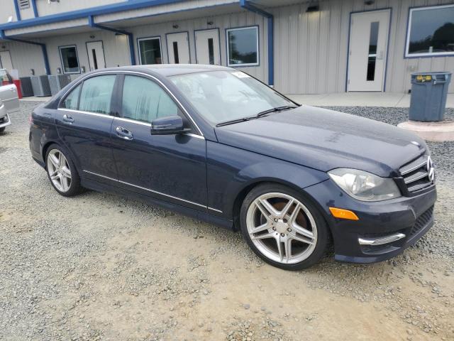 Photo 3 VIN: WDDGF4HB6DA808188 - MERCEDES-BENZ C 250 