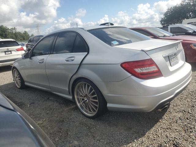 Photo 1 VIN: WDDGF4HB6DA827405 - MERCEDES-BENZ C 250 