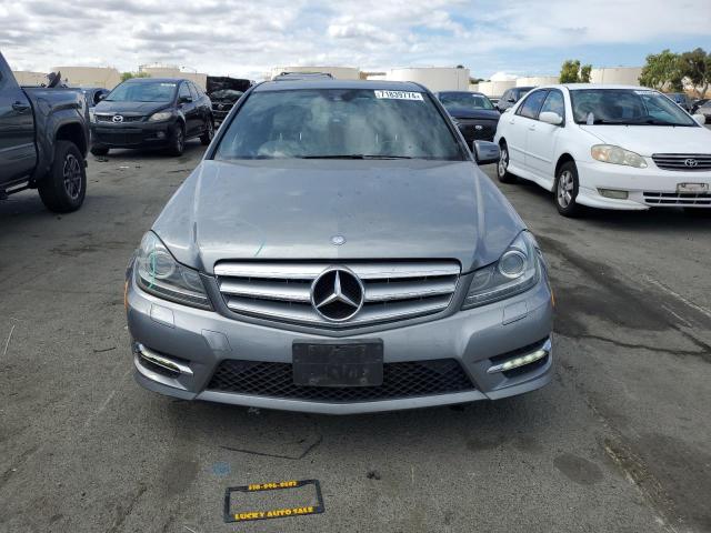 Photo 4 VIN: WDDGF4HB6DA852403 - MERCEDES-BENZ C 250 