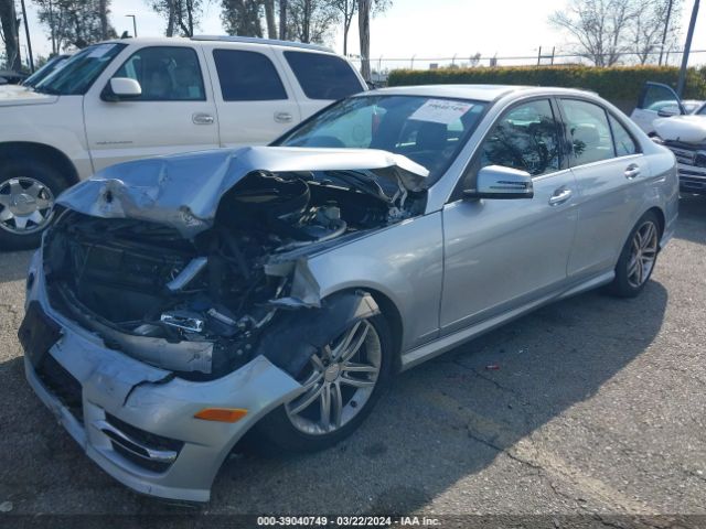 Photo 1 VIN: WDDGF4HB6DF973533 - MERCEDES-BENZ C 250 