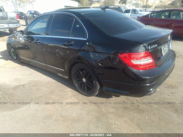 Photo 2 VIN: WDDGF4HB6DR241367 - MERCEDES-BENZ C-CLASS 